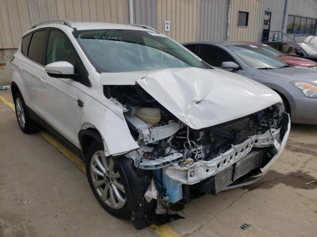 Ford Escape tit (2017)