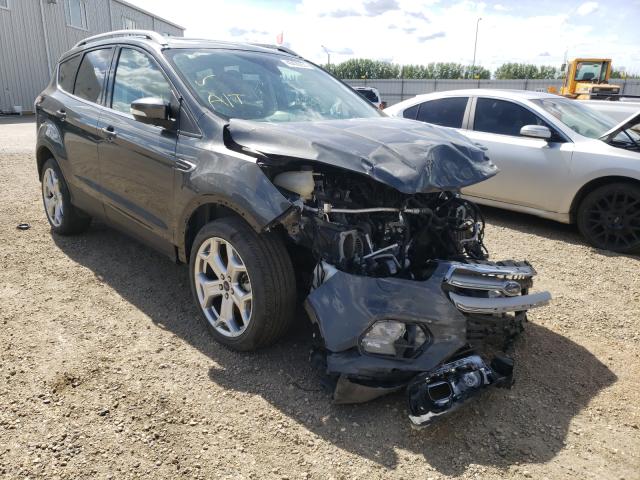 Ford Escape tit (2018)