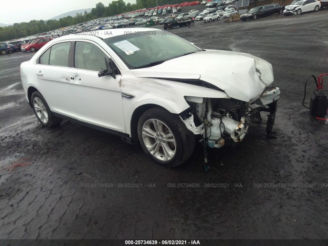 Ford Taurus (2016)