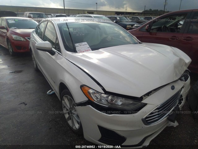 Ford Fusion hybrid (2019)