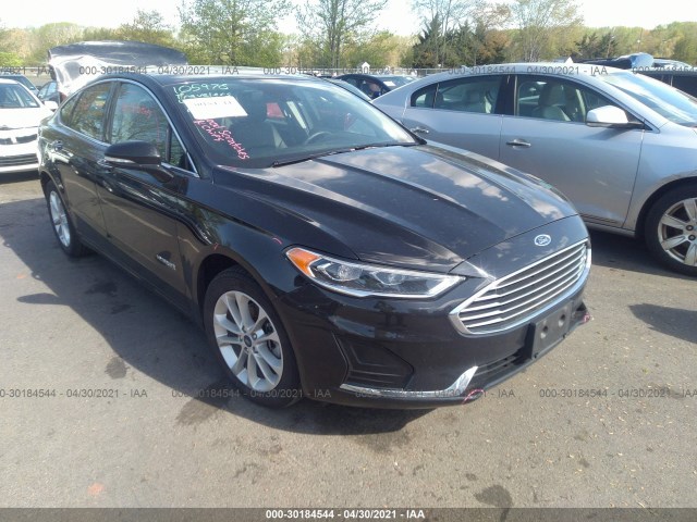 Ford Fusion hybrid (2019)