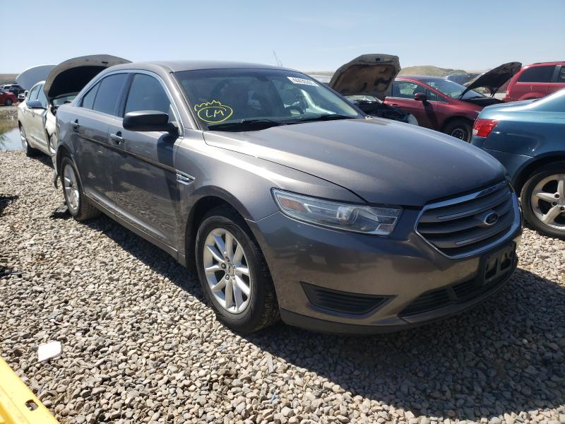 Ford Taurus se (2014)