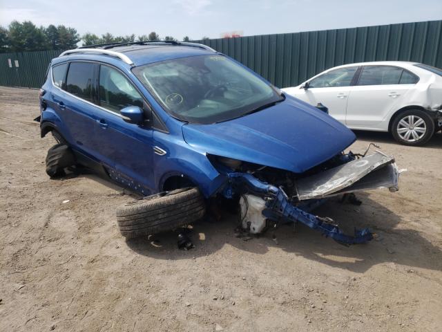 Ford Escape tit (2017)