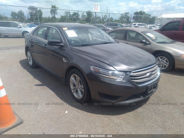 Ford Taurus (2016)