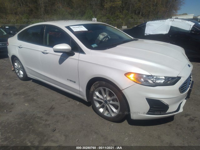 Ford Fusion hybrid (2019)