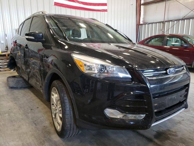 Ford Escape tit (2013)