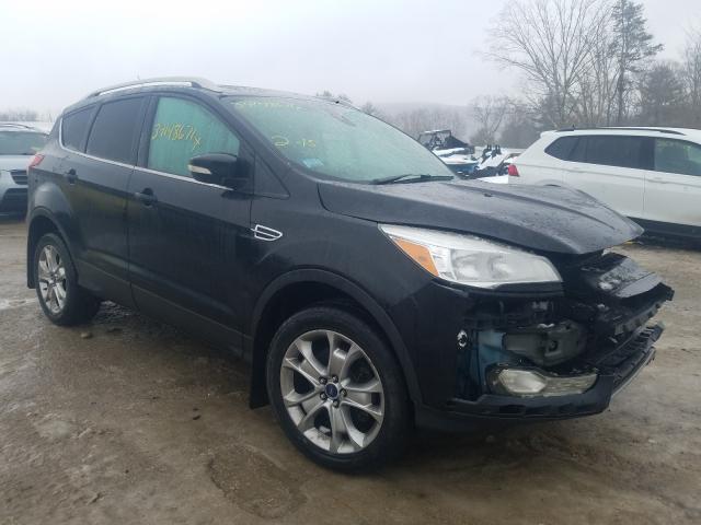 Ford Escape tit (2015)