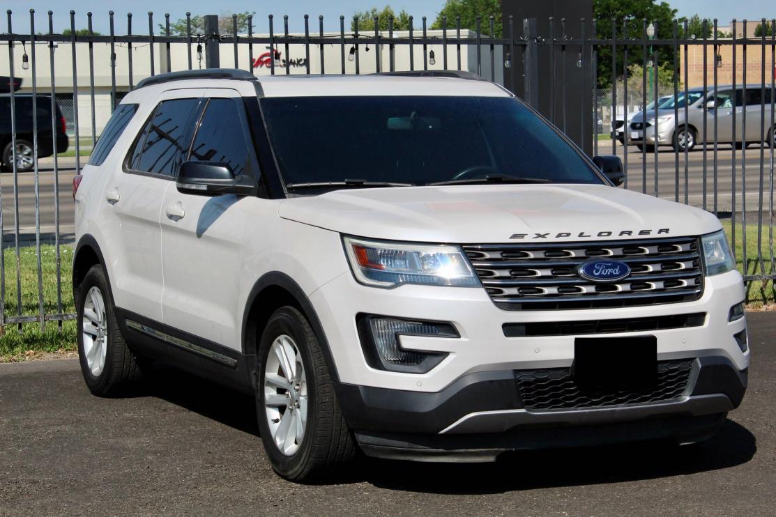 Ford Explorer x (2016)