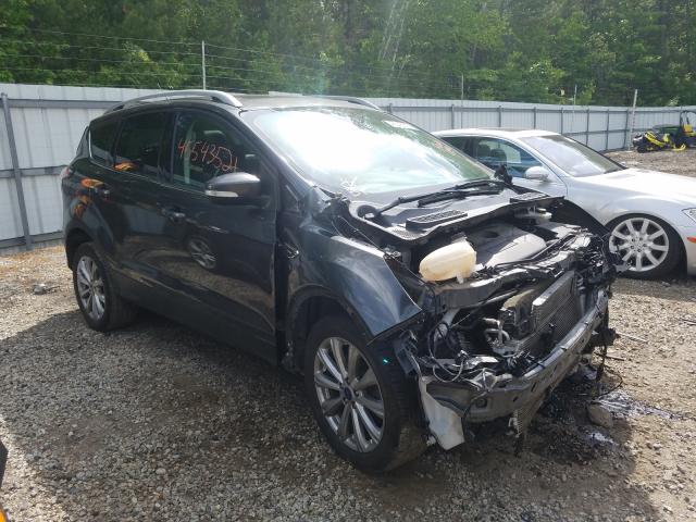 Ford Escape tit (2017)