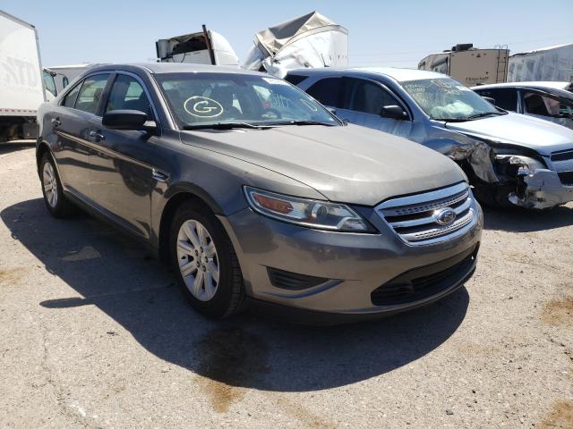 Ford Taurus se (2012)