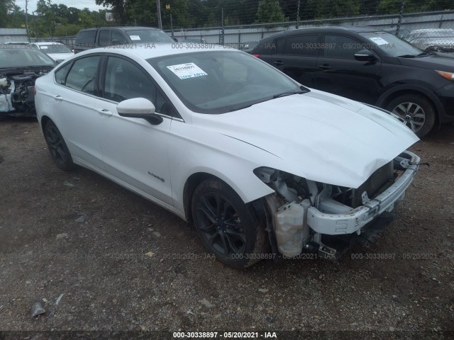 Ford Fusion hybrid (2018)