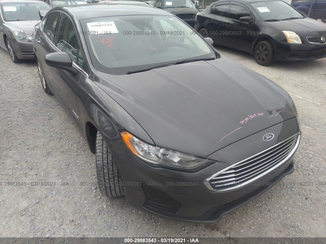 Ford Fusion hybrid (2019)