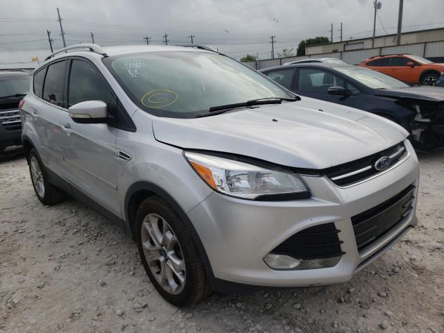 Ford Escape tit (2014)