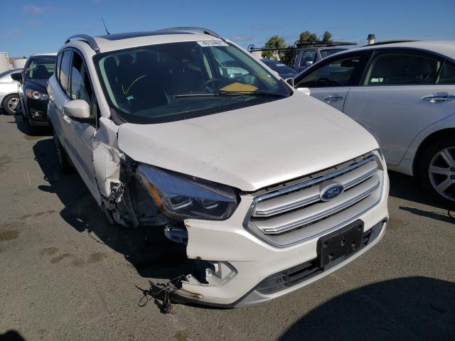 Ford Escape tit (2018)