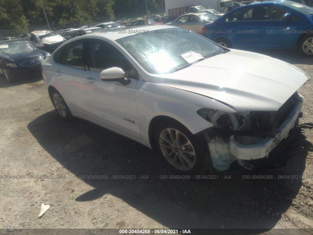 Ford Fusion hybrid (2019)
