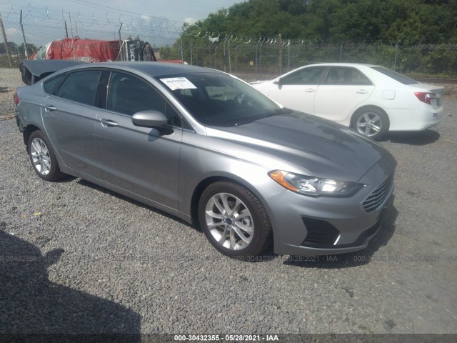 Ford Fusion hybrid (2020)