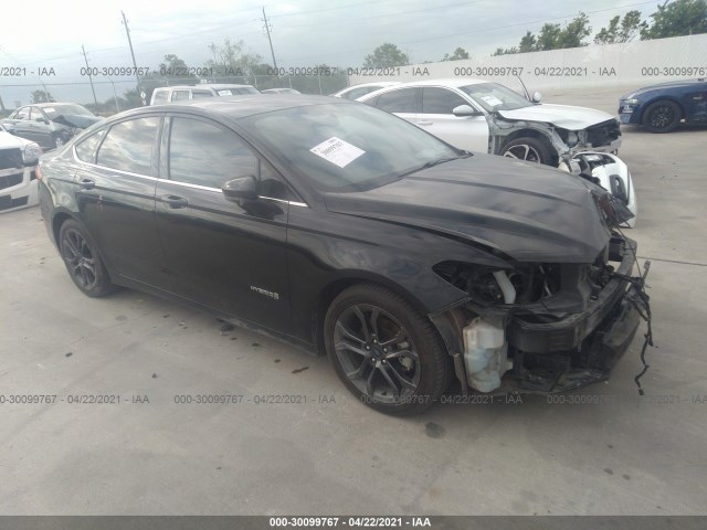 Ford Fusion hybrid (2018)