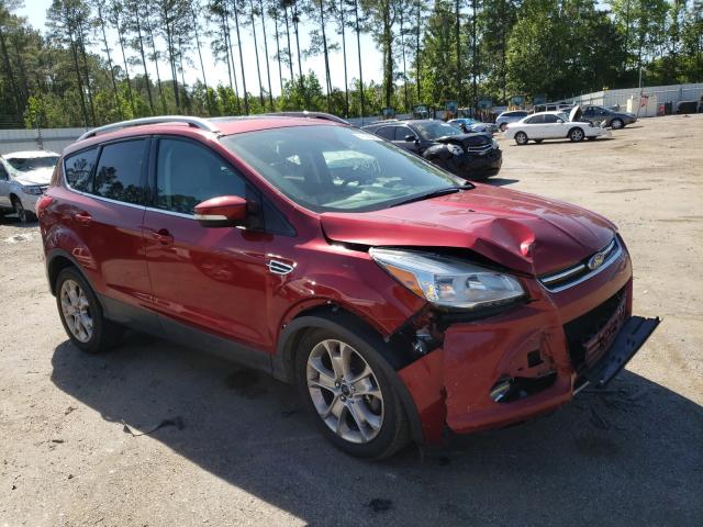 Ford Escape tit (2015)
