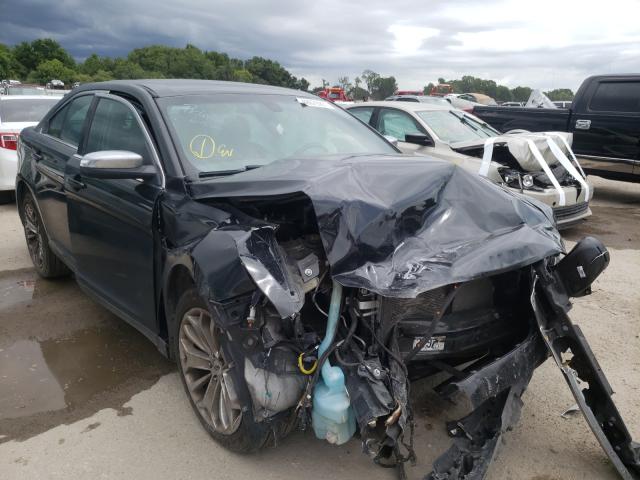 Ford Taurus (2015)