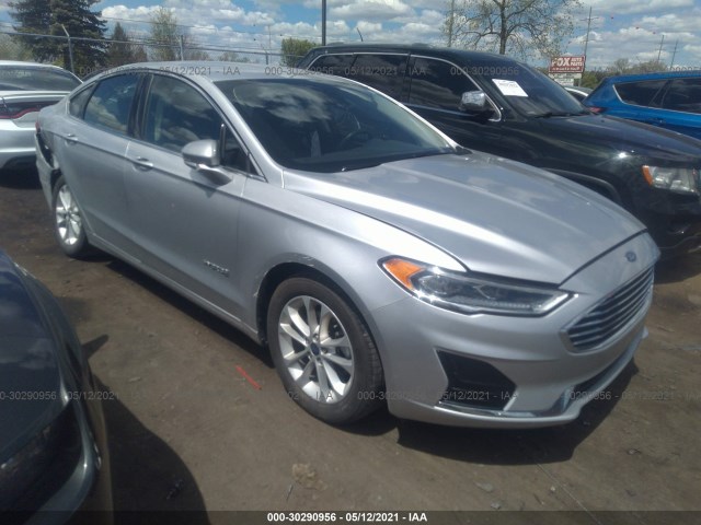 Ford Fusion hybrid (2019)