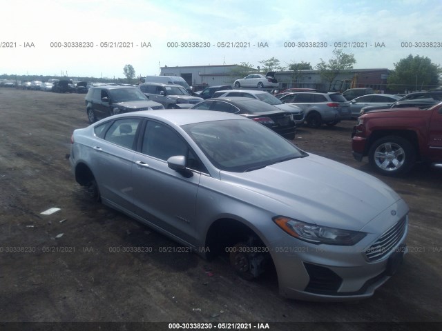 Ford Fusion hybrid (2019)