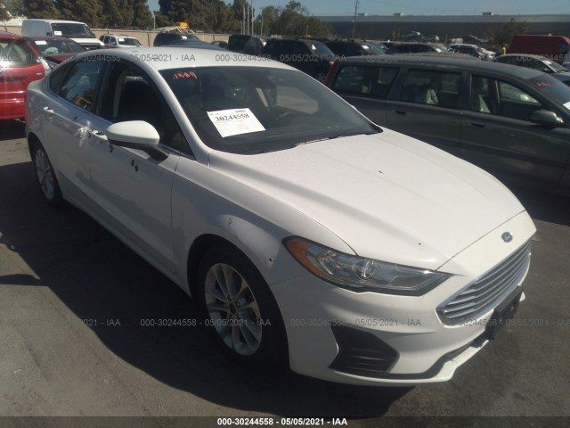 Ford Fusion hybrid (2020)