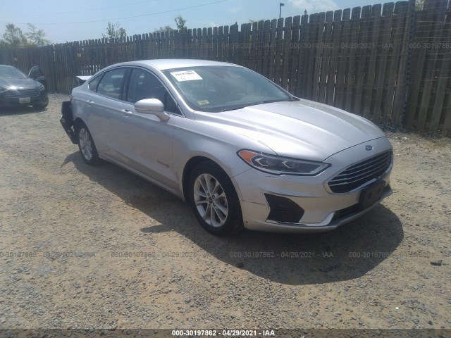 Ford Fusion hybrid (2019)