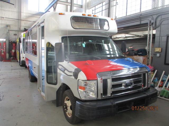 Ford Econoline (2013)
