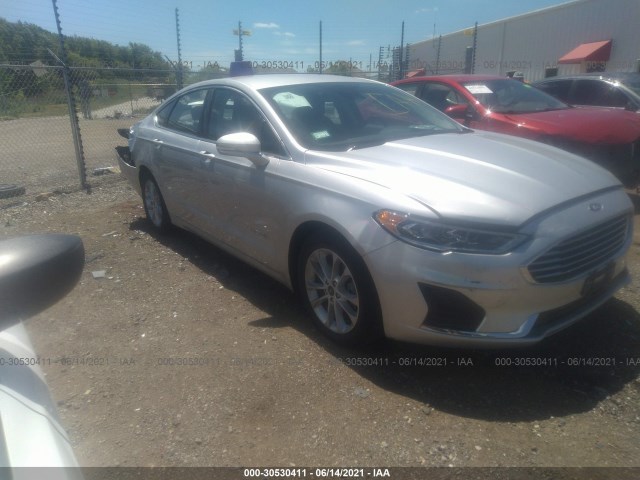 Ford Fusion hybrid (2019)