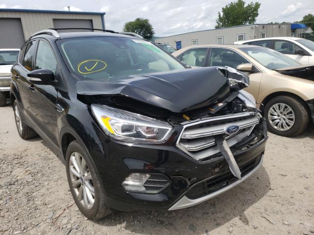 Ford Escape tit (2018)
