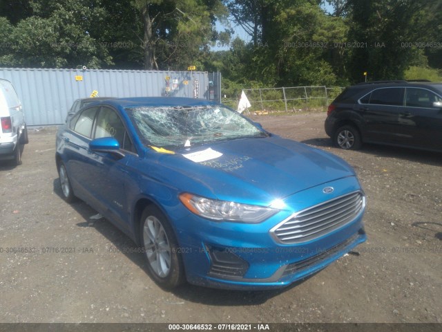 Ford Fusion hybrid (2019)