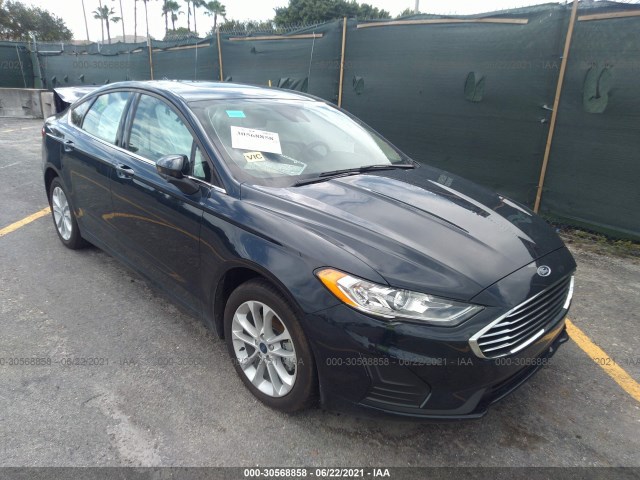Ford Fusion hybrid (2020)