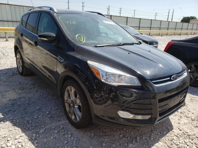 Ford Escape tit (2014)
