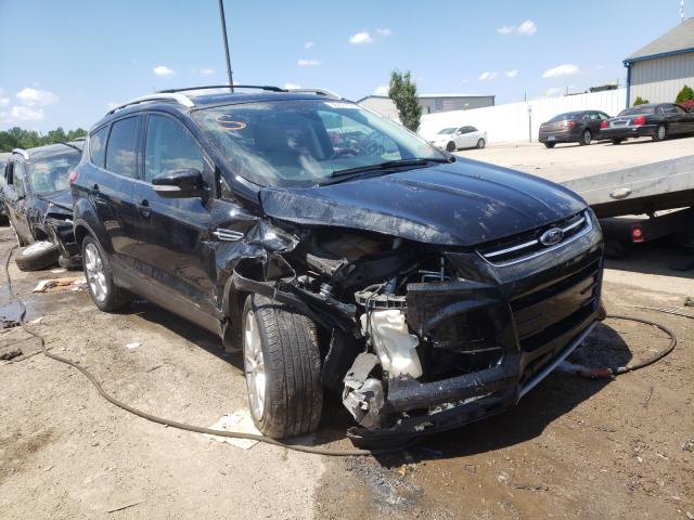 Ford Escape tit (2014)
