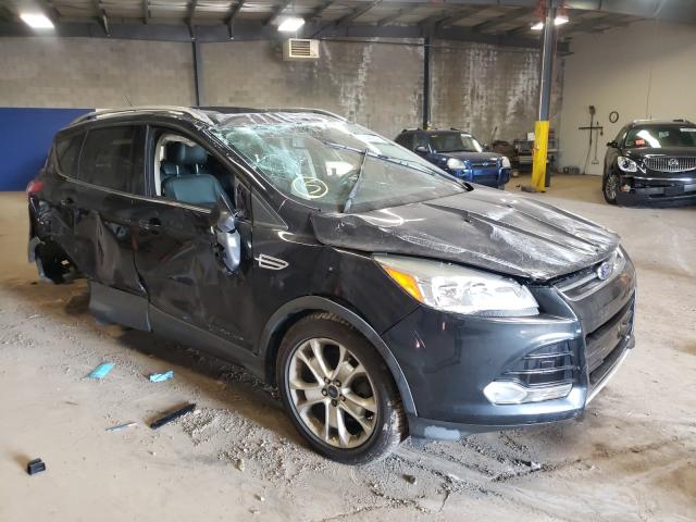 Ford Escape tit (2014)