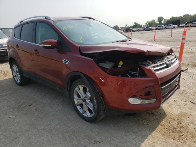 Ford Escape tit (2016)