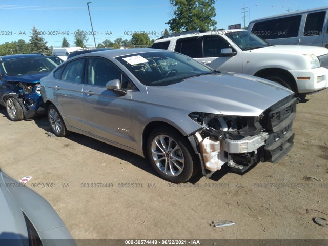 Ford Fusion hybrid (2019)