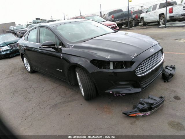 Ford Fusion (2016)