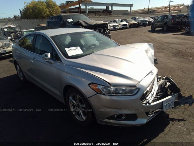 Ford Fusion (2016)