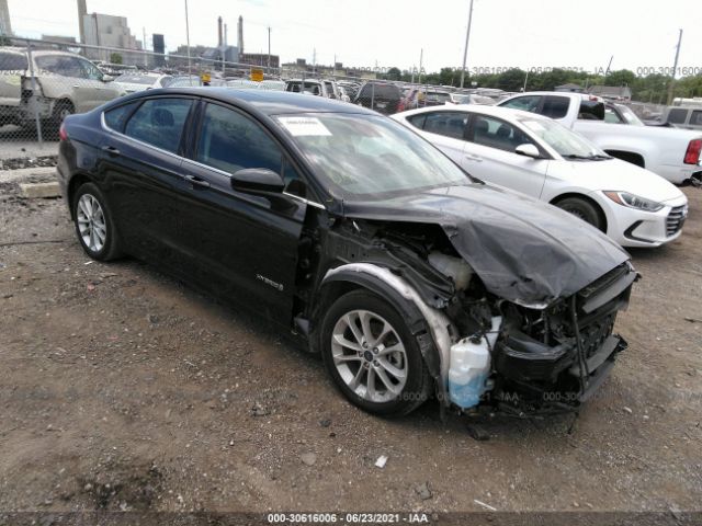 Ford Fusion hybrid (2019)