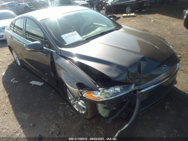 Ford Fusion (2016)