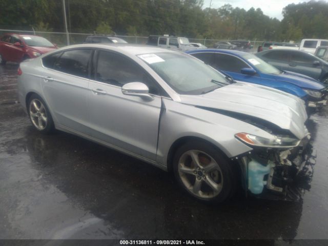 Ford Fusion (2016)