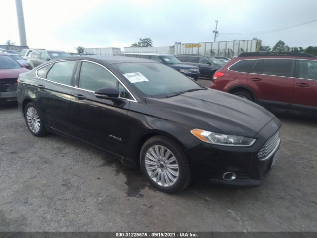 Ford Fusion (2016)