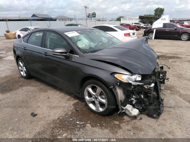 Ford Fusion (2016)