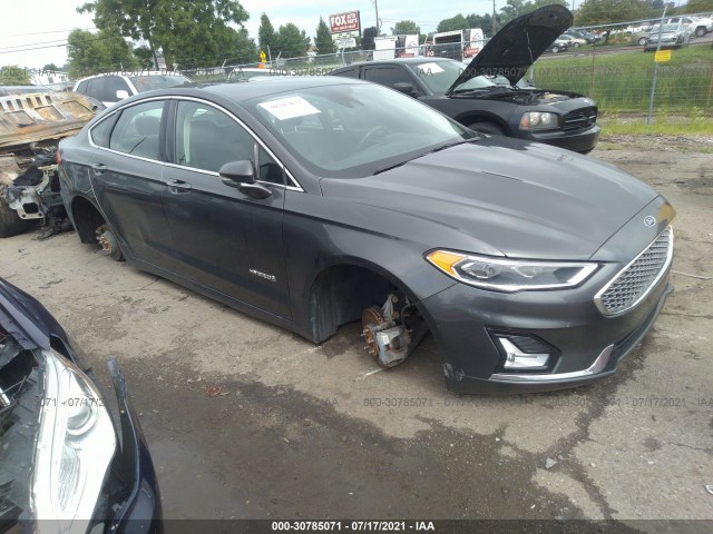 Ford Fusion hybrid (2019)