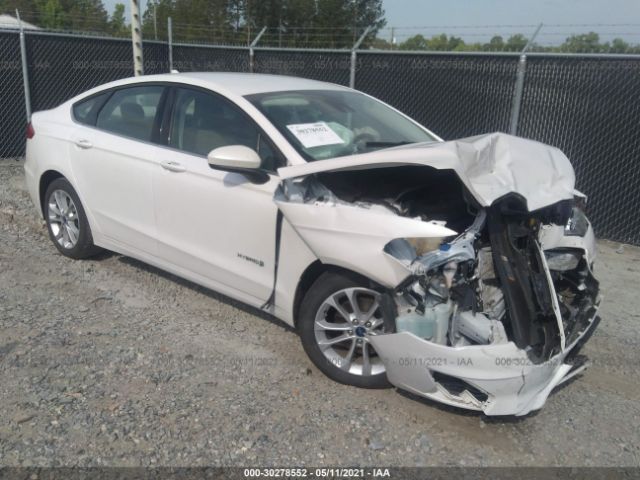 Ford Fusion hybrid (2019)