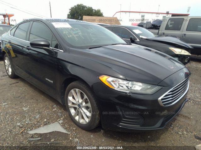 Ford Fusion hybrid (2019)