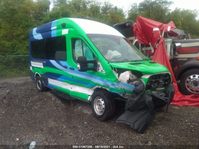 Ford Transit passenger wagon (2019)