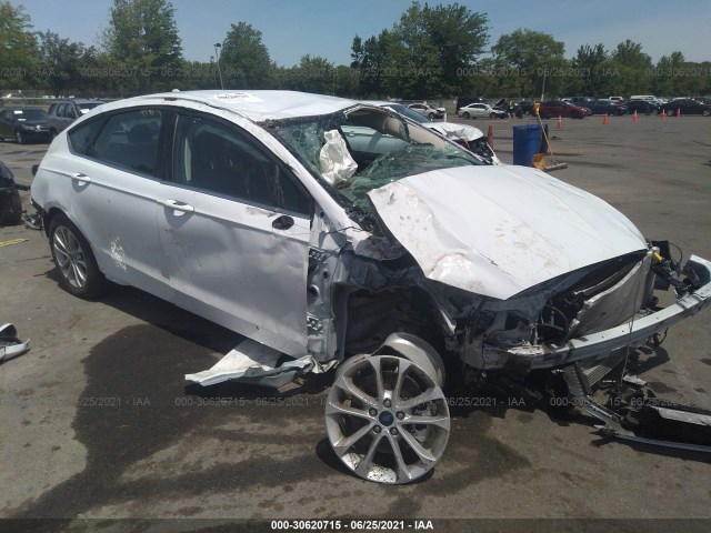 Ford Fusion hybrid (2020)