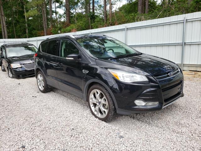 Ford Escape tit (2016)